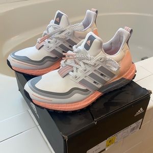 Women’s Ultraboost Trail Runner